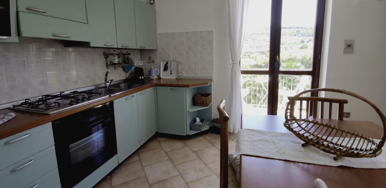 Temo River House Romantic Balcony And Peaceful Retreat In The Heart Of 보사 외부 사진