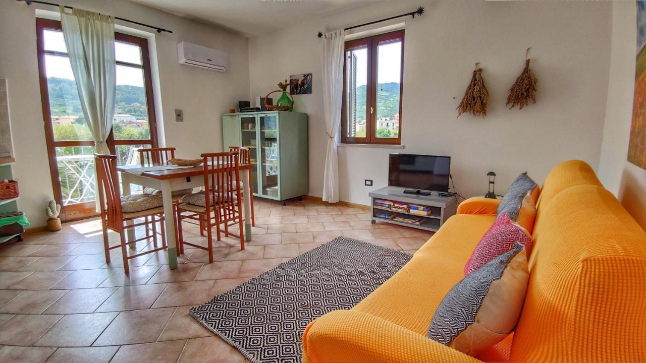 Temo River House Romantic Balcony And Peaceful Retreat In The Heart Of 보사 외부 사진